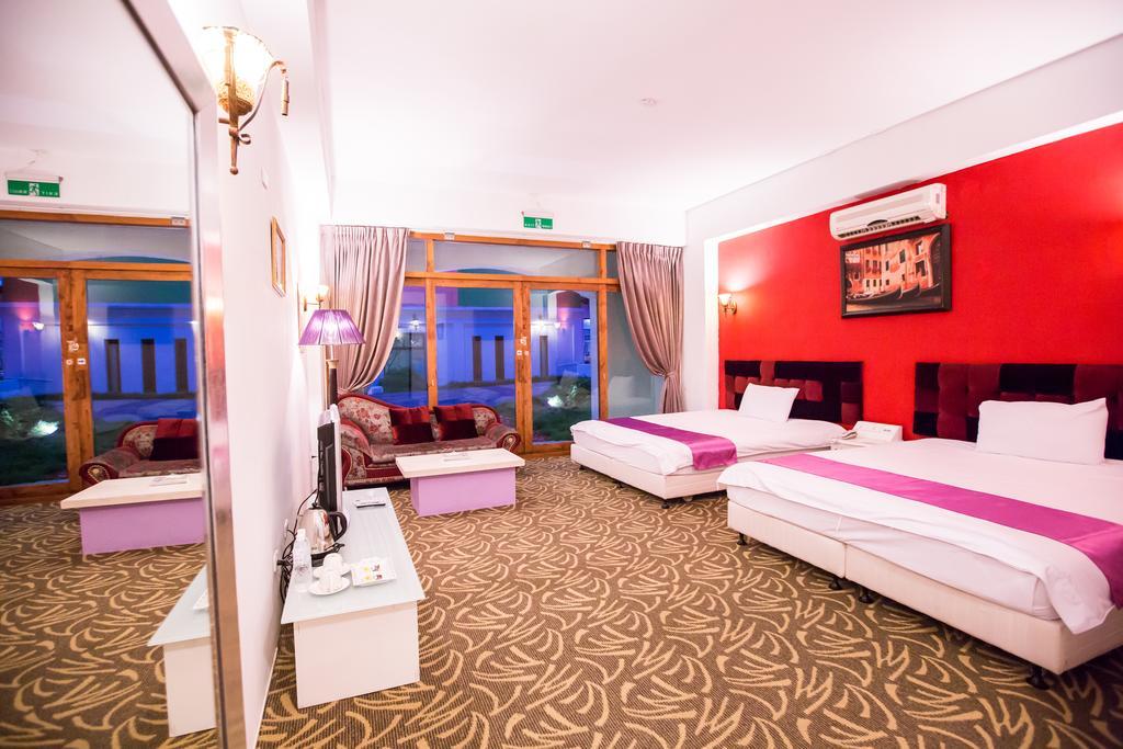 Rainbowtown Hotel Hualien Quarto foto